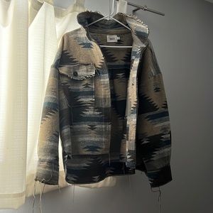 BKE Aztec Flannel Shacket